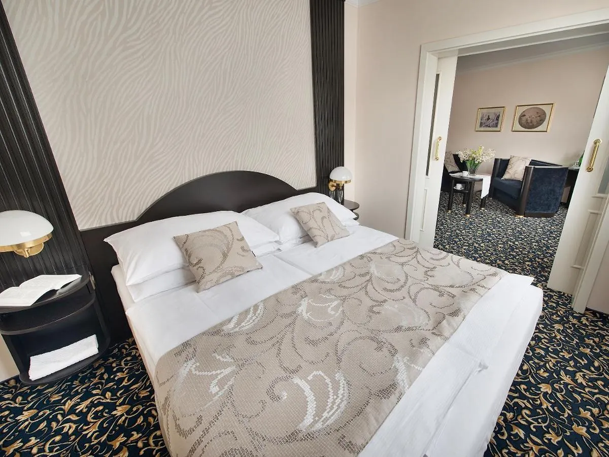 Ea Hotel Royal Esprit Prag