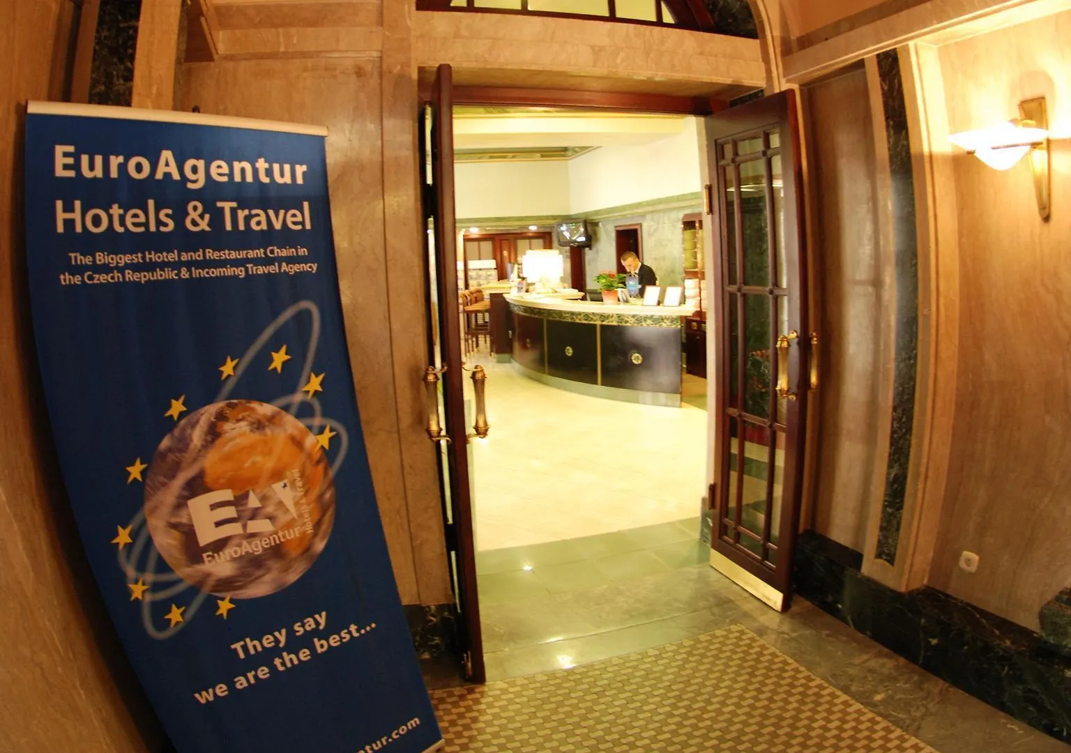 Ea Hotel Royal Esprit Praga 4*,