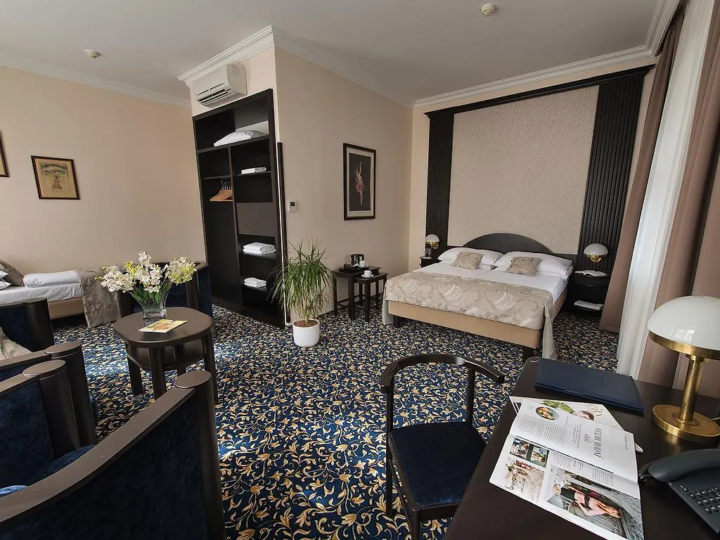 Ea Hotel Royal Esprit Prága