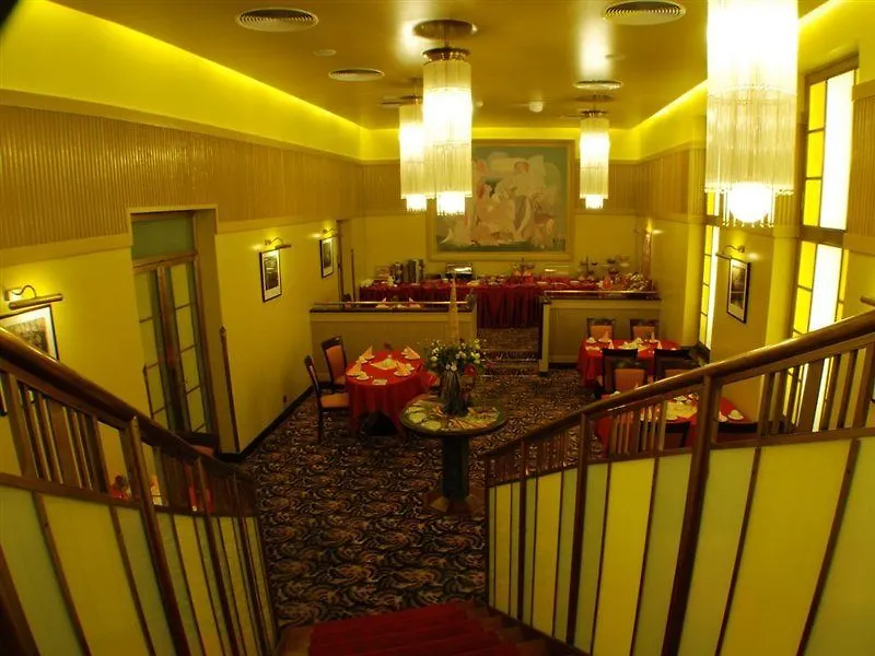 Ea Hotel Royal Esprit Praga 4*,  Czechy
